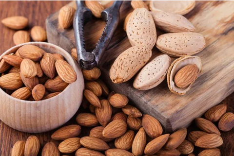 Almonds (1kg)